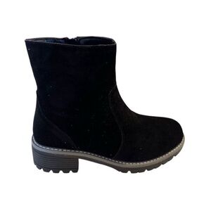 Seven7 Women's Black Ankle Booties
Round Toe Zip Closure Women’s Size 9